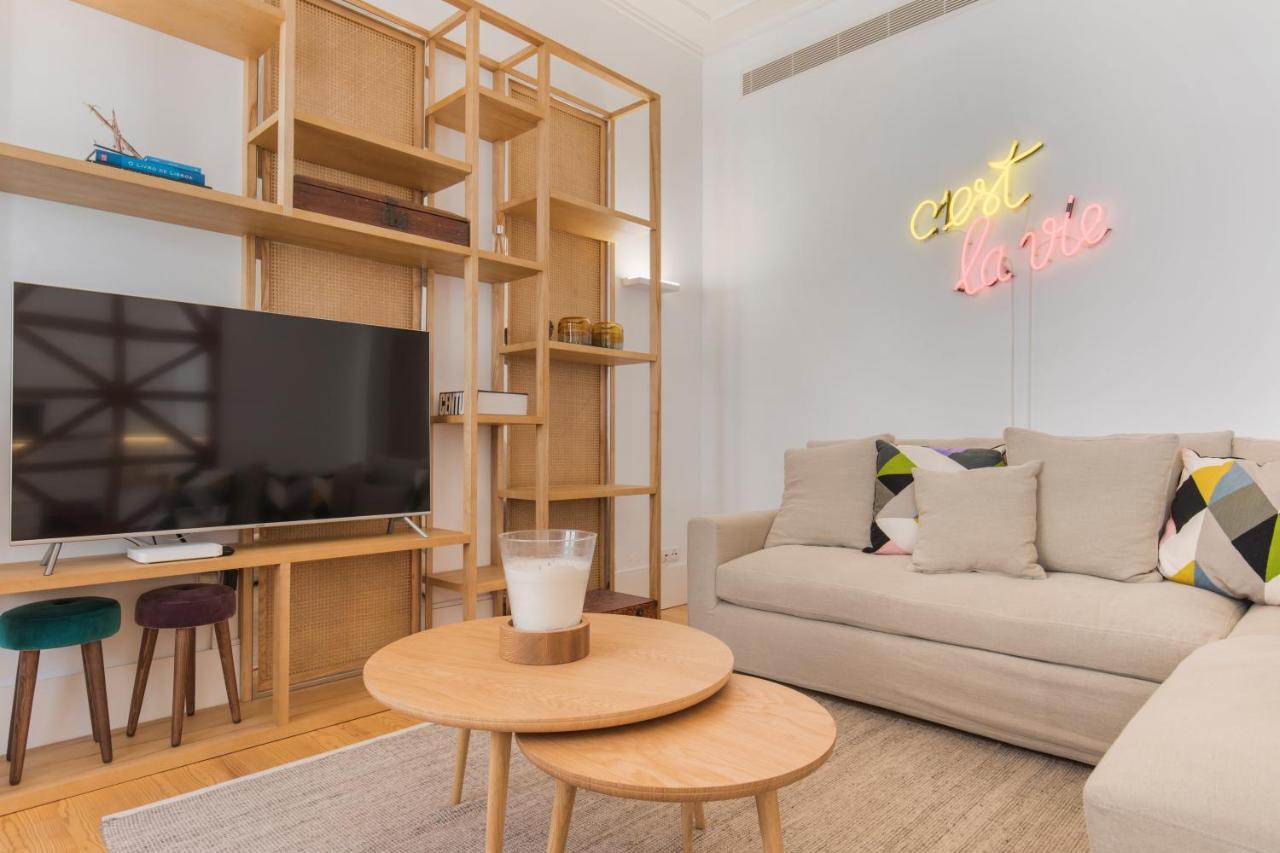 Charming Apartment In Baixa Chiado Lissabon Buitenkant foto