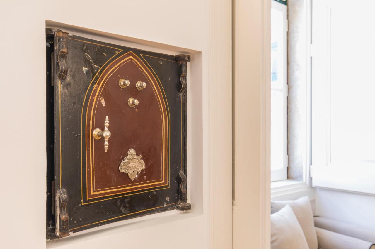 Charming Apartment In Baixa Chiado Lissabon Buitenkant foto